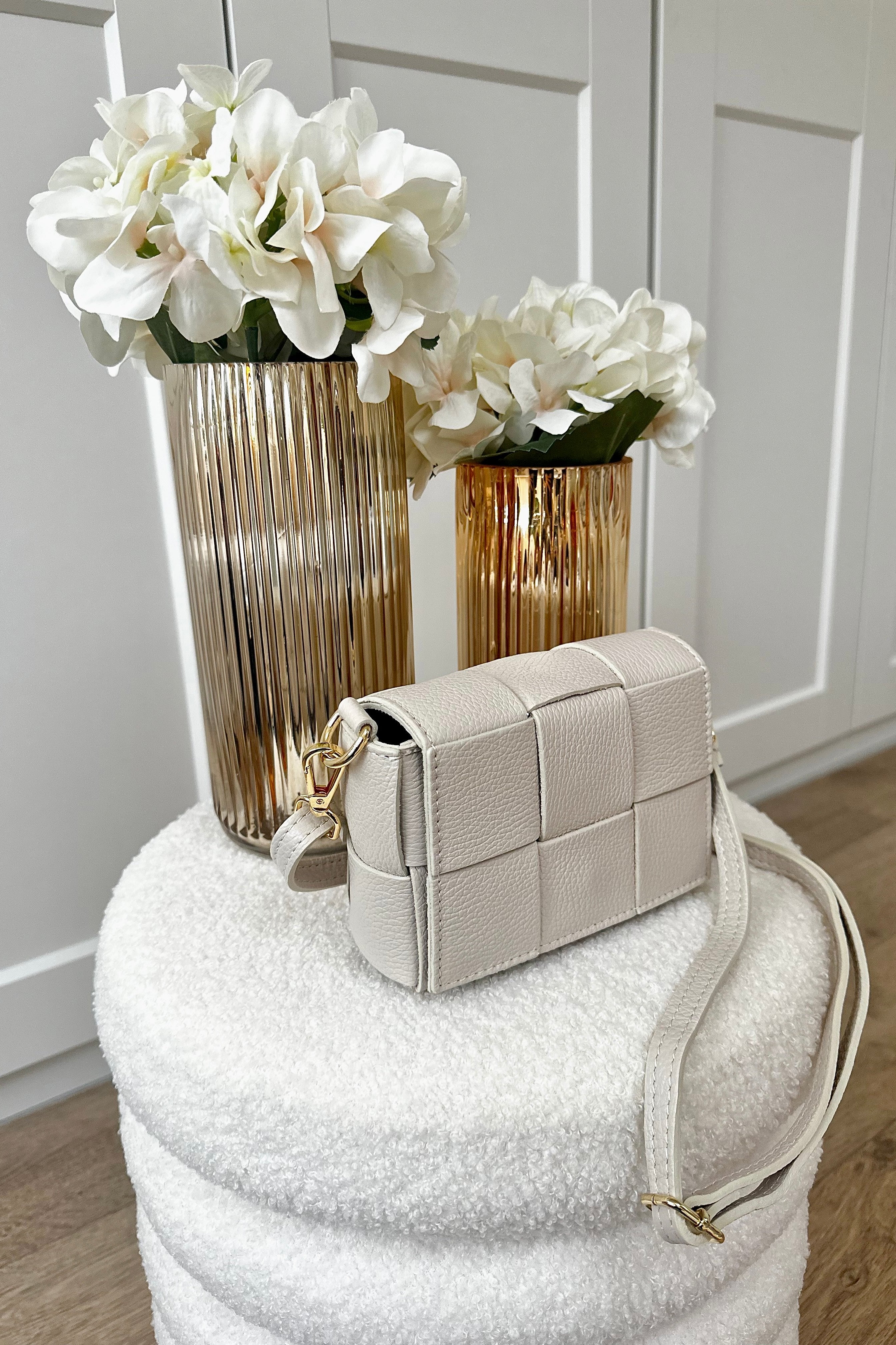 Claire Tas Beige